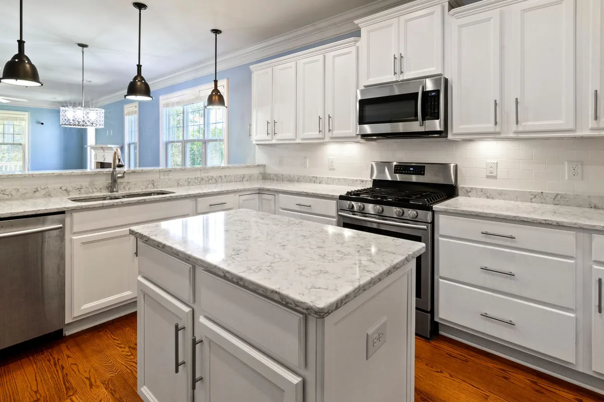 Filth & Squalor Cleanup in Deenwood, GA